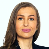 Elisabeta Schidowezki, Rechtsanwältin und Fachanwältin für Erbrecht in Berlin